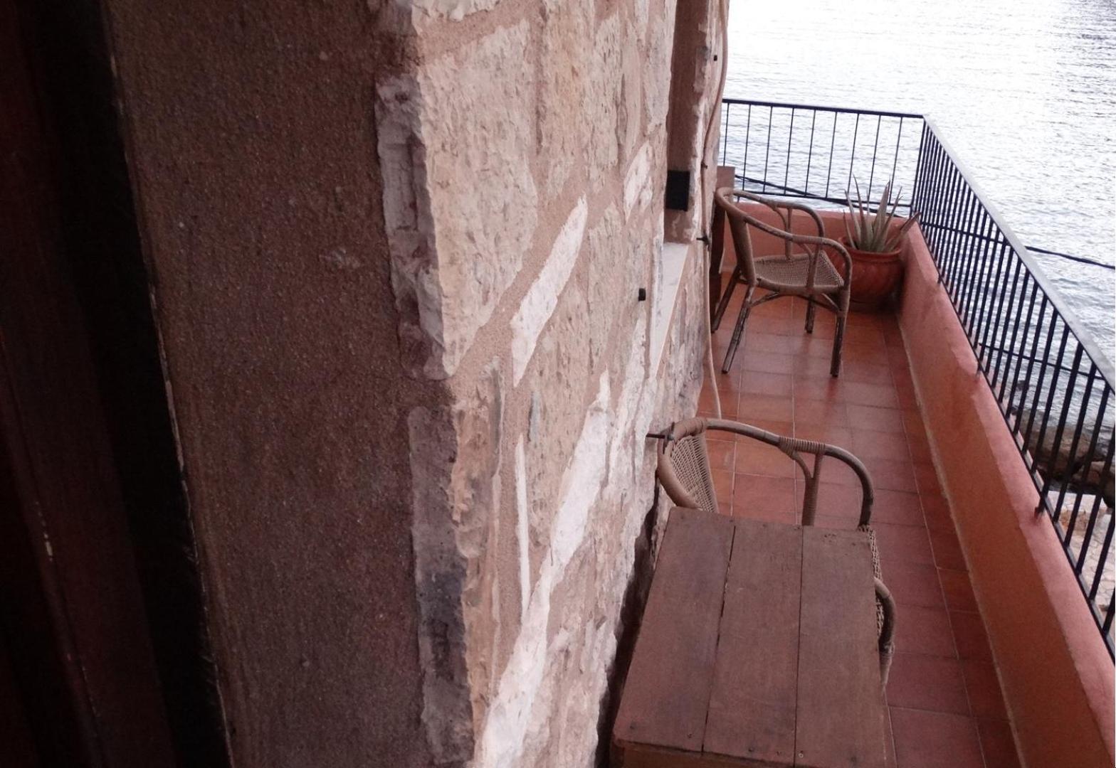Akrotainaritis Rooms Yerolimin Exterior foto